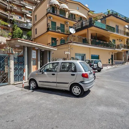 Comfortable With Terrace *